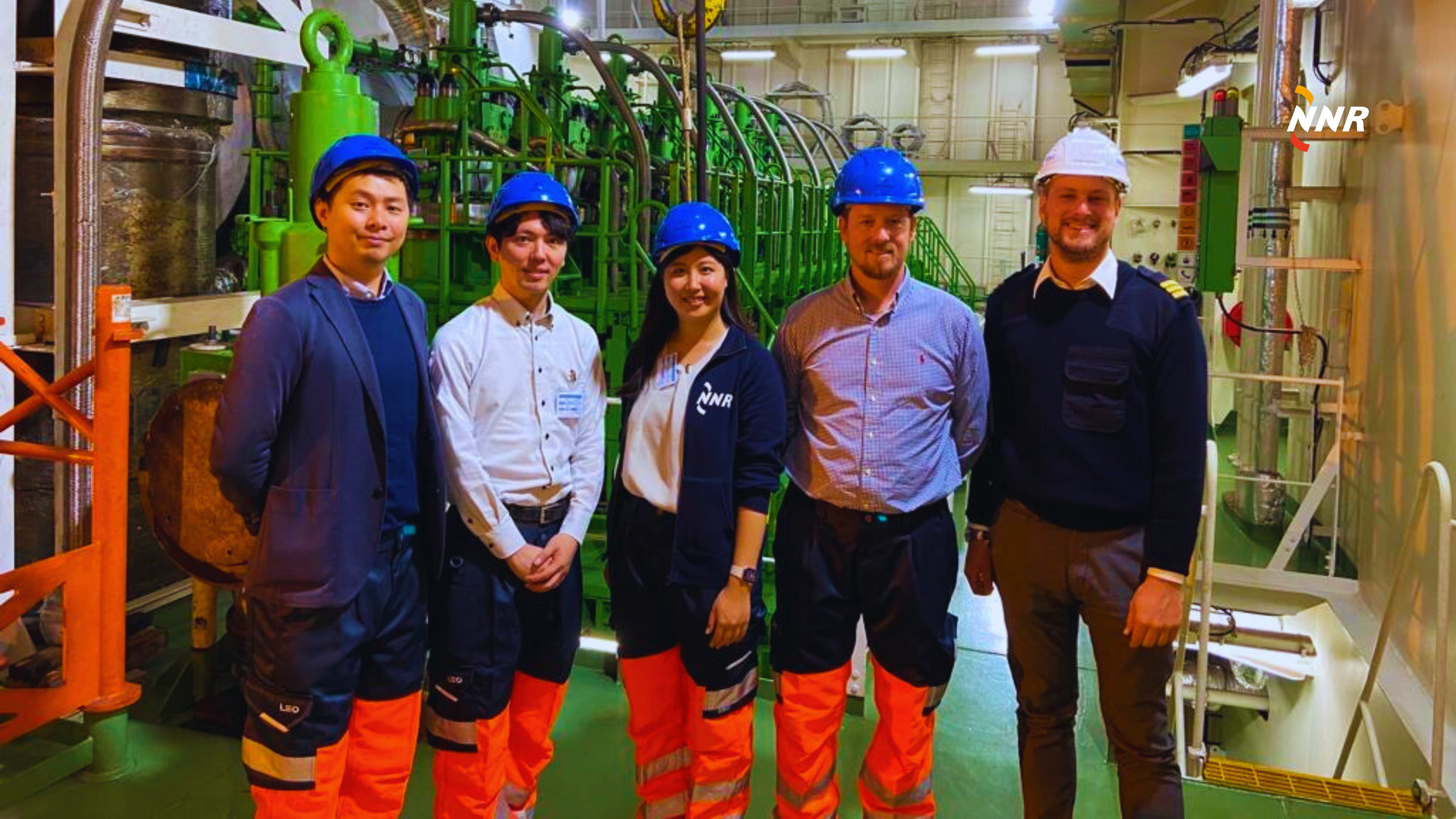 Discovering the Depths of Maritime Logistics: NNR UK Explores the Hapag-Lloyd’s Vessel